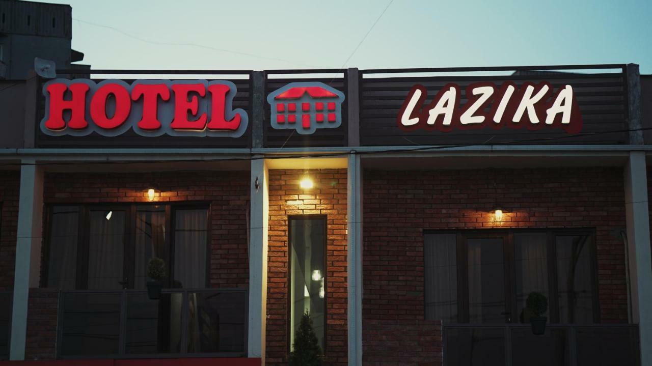 Lazika Hotel Zugdidi Exterior foto